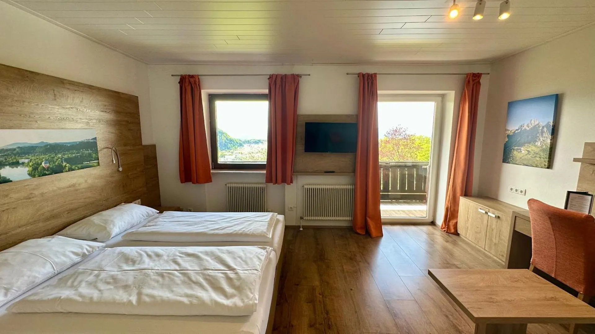 Hotel Schoene Aussicht Salzburg 3*,  Österrike