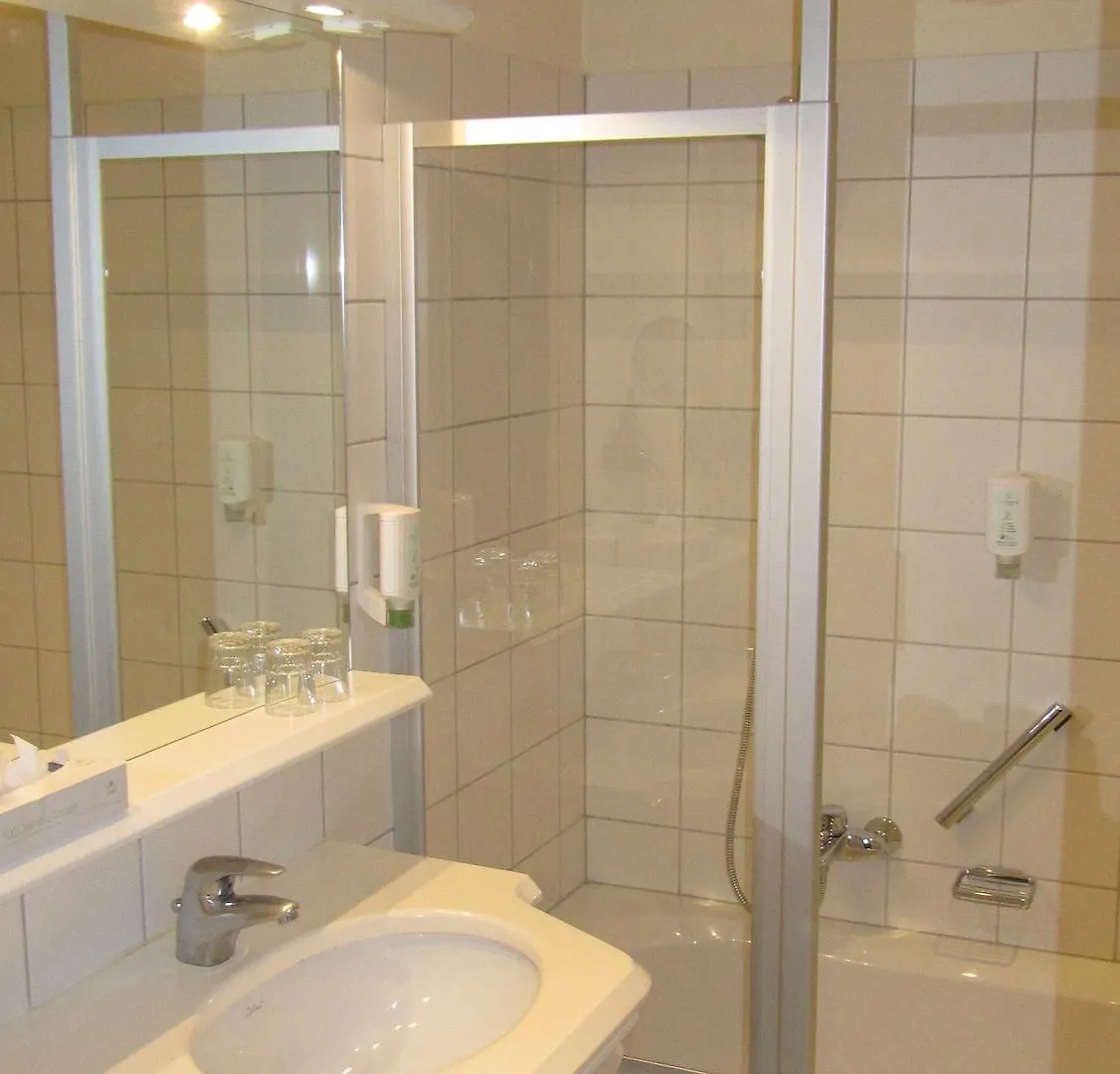 Hotel Schoene Aussicht Salzburg 3*,  Austria